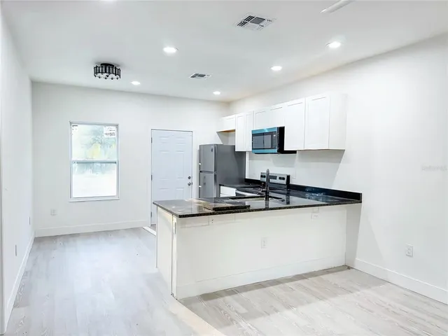 $265,000 | 103 Long Road, Interlachen, FL 32148