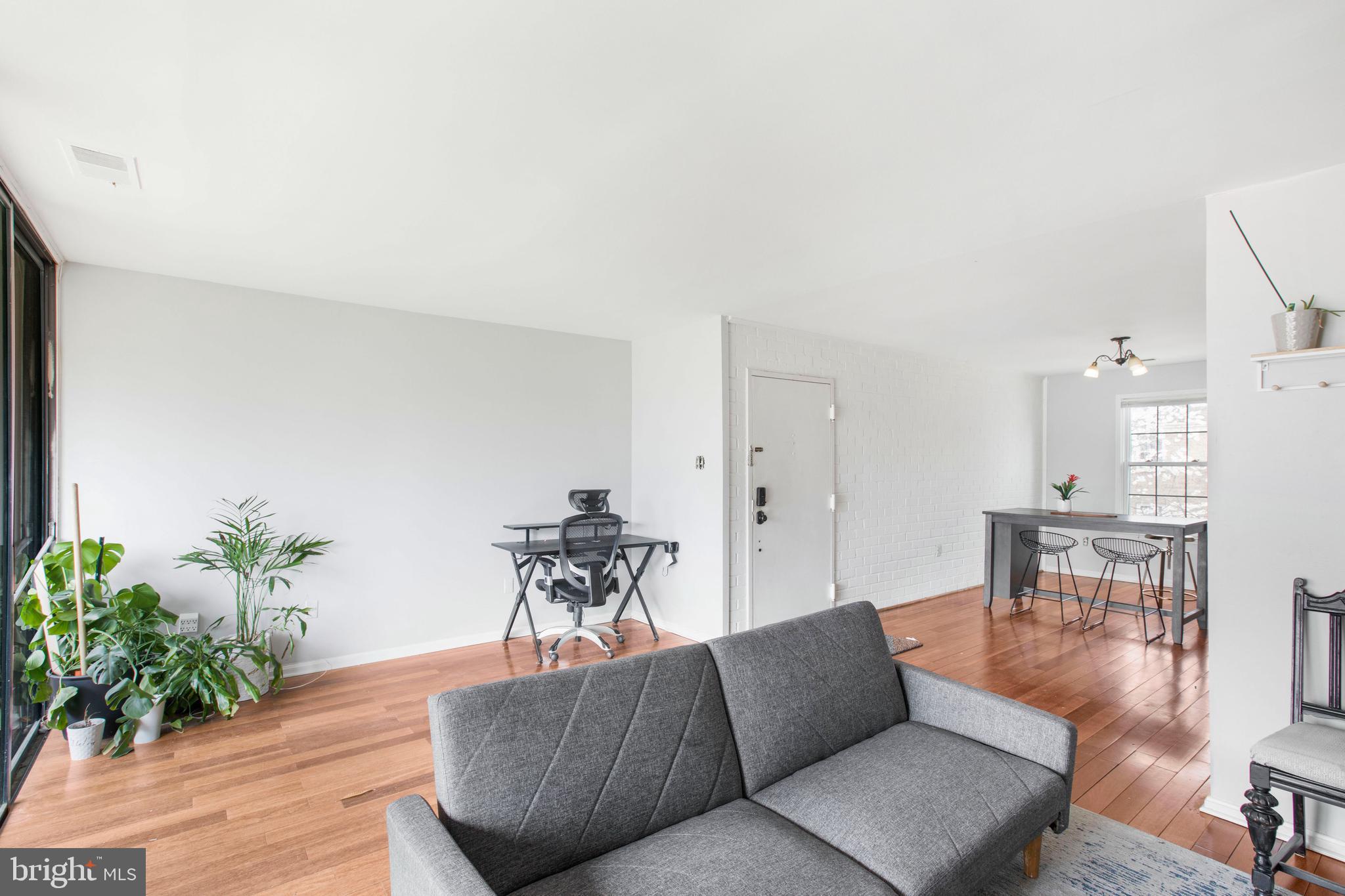 788 Quince Orchard Boulevard, Unit 201 Gaithersburg, MD 20878 - Photo 5 of 18