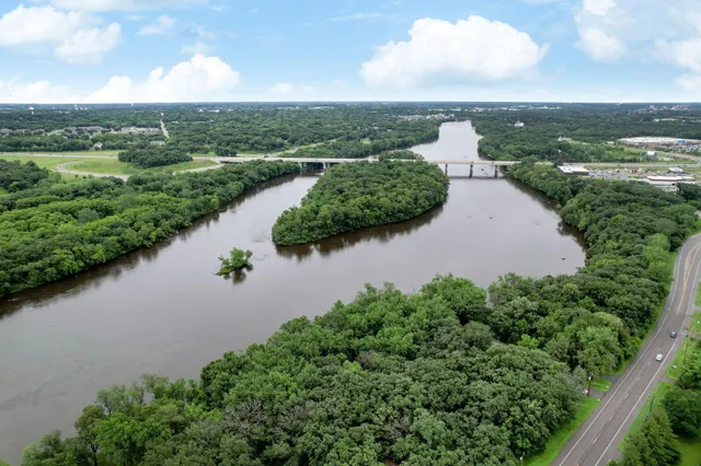 $404,500 | 93 10th Street South, Sartell, MN 56377