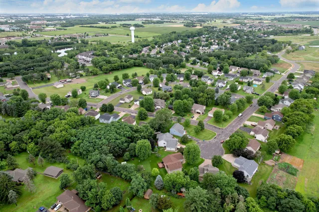 $404,500 | 93 10th Street South, Sartell, MN 56377