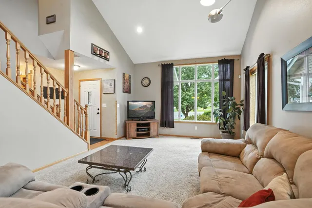 $404,500 | 93 10th Street South, Sartell, MN 56377