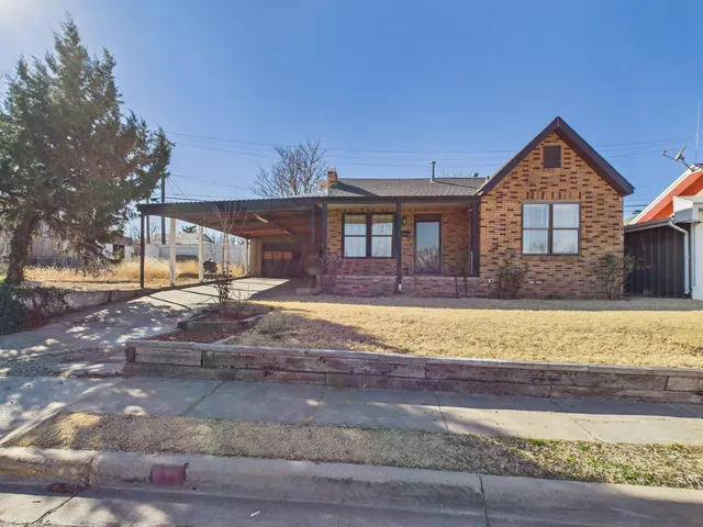 $119,000 | 625 North Cuyler Street, Pampa, TX 79065