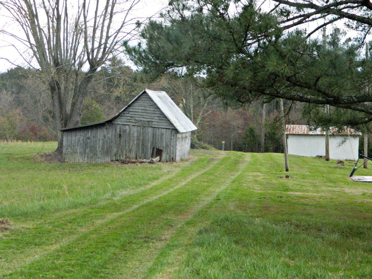 2 Slaton Farm Road Dandridge, TN 37725 - Photo 10 of 11 DSCN2882