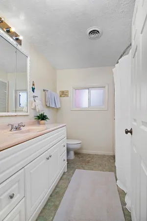 $290,000 | 402 Custer Street, Mackay, ID 83251