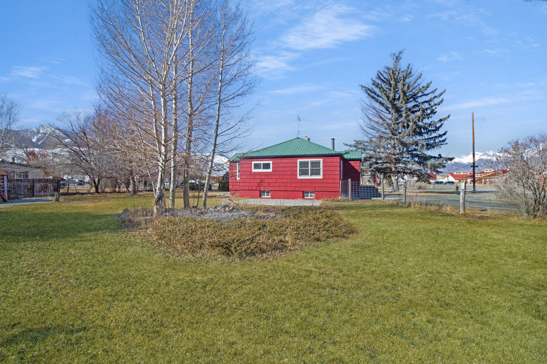 402 Custer Street Mackay, ID 83251 - Photo 25 of 31 Exterior