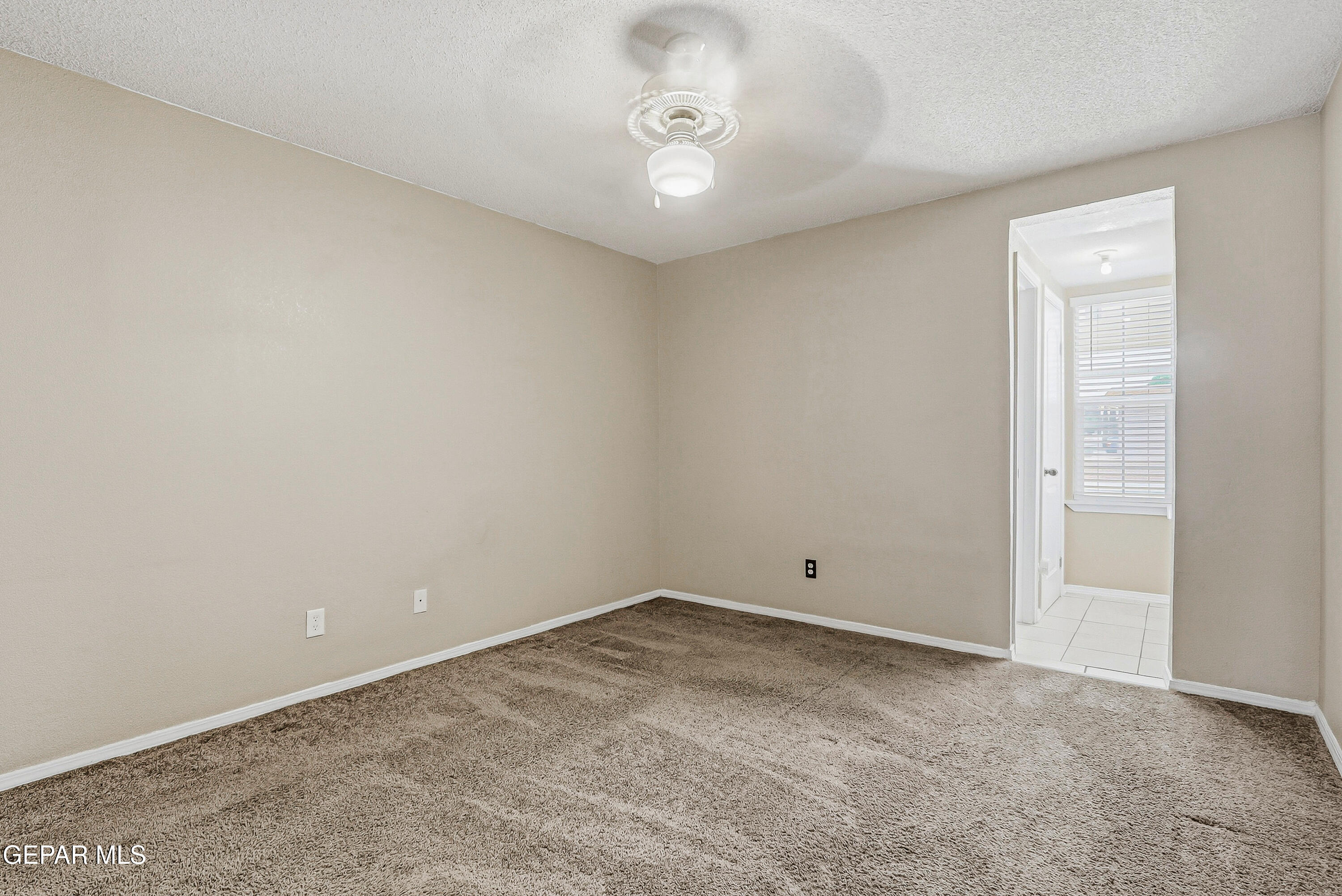 10776 Spring Valley Circle Socorro, TX 79927 - Photo 22 of 32 33-print-IMG_2757