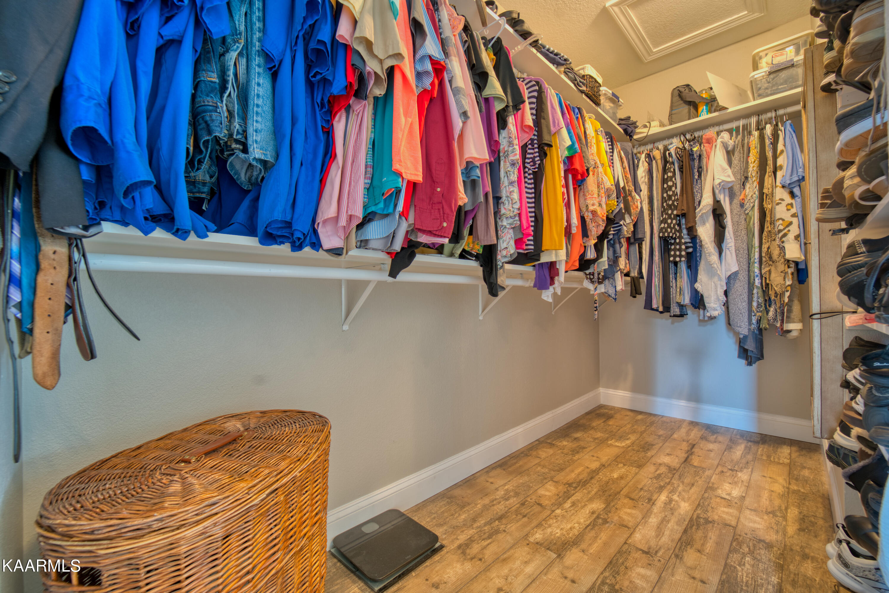 863 Jessica Lea Sevierville, TN 37862 - Photo 34 of 54 SkHDR_A7301701