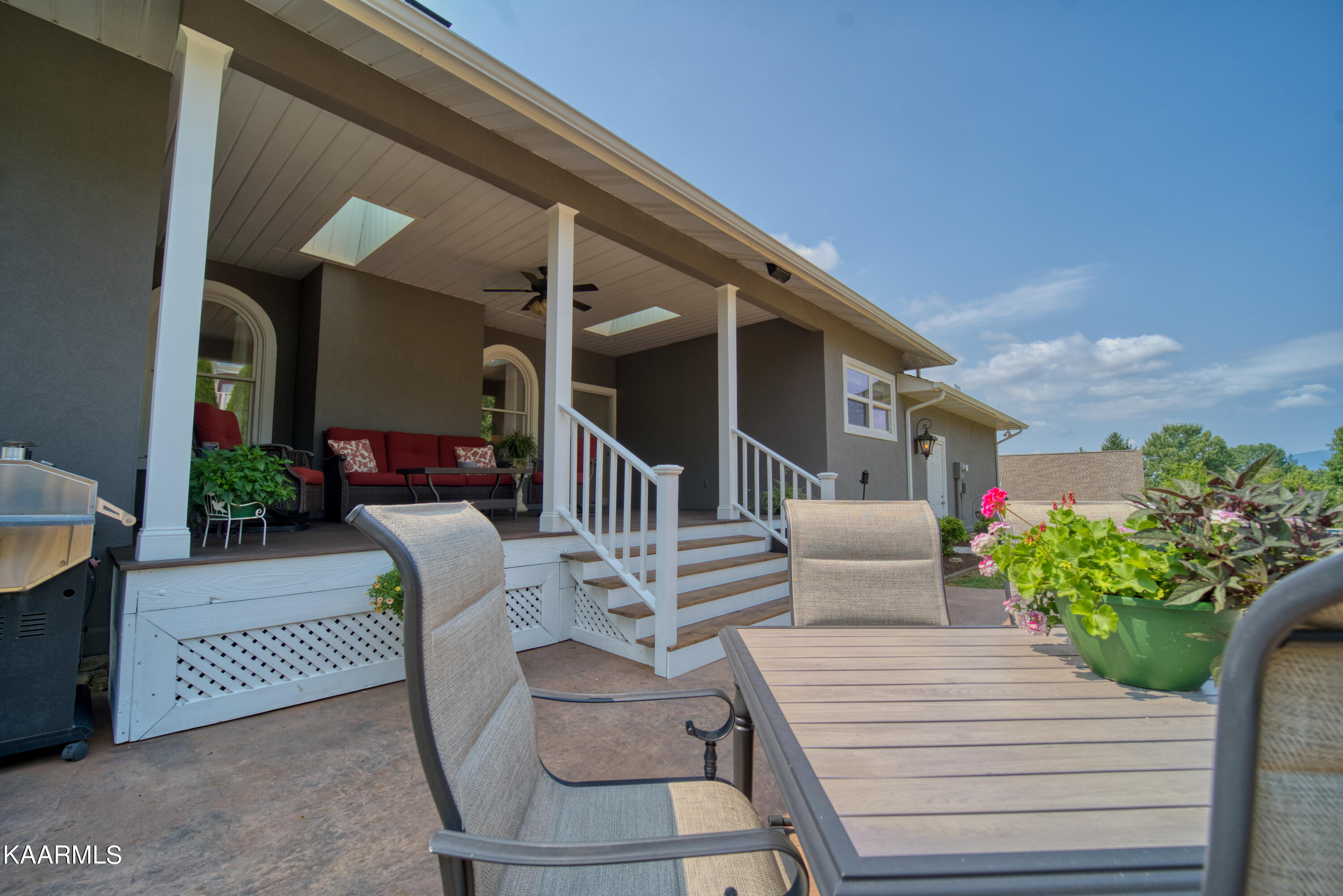 863 Jessica Lea Sevierville, TN 37862 - Photo 44 of 54 SkHDR_A7301733