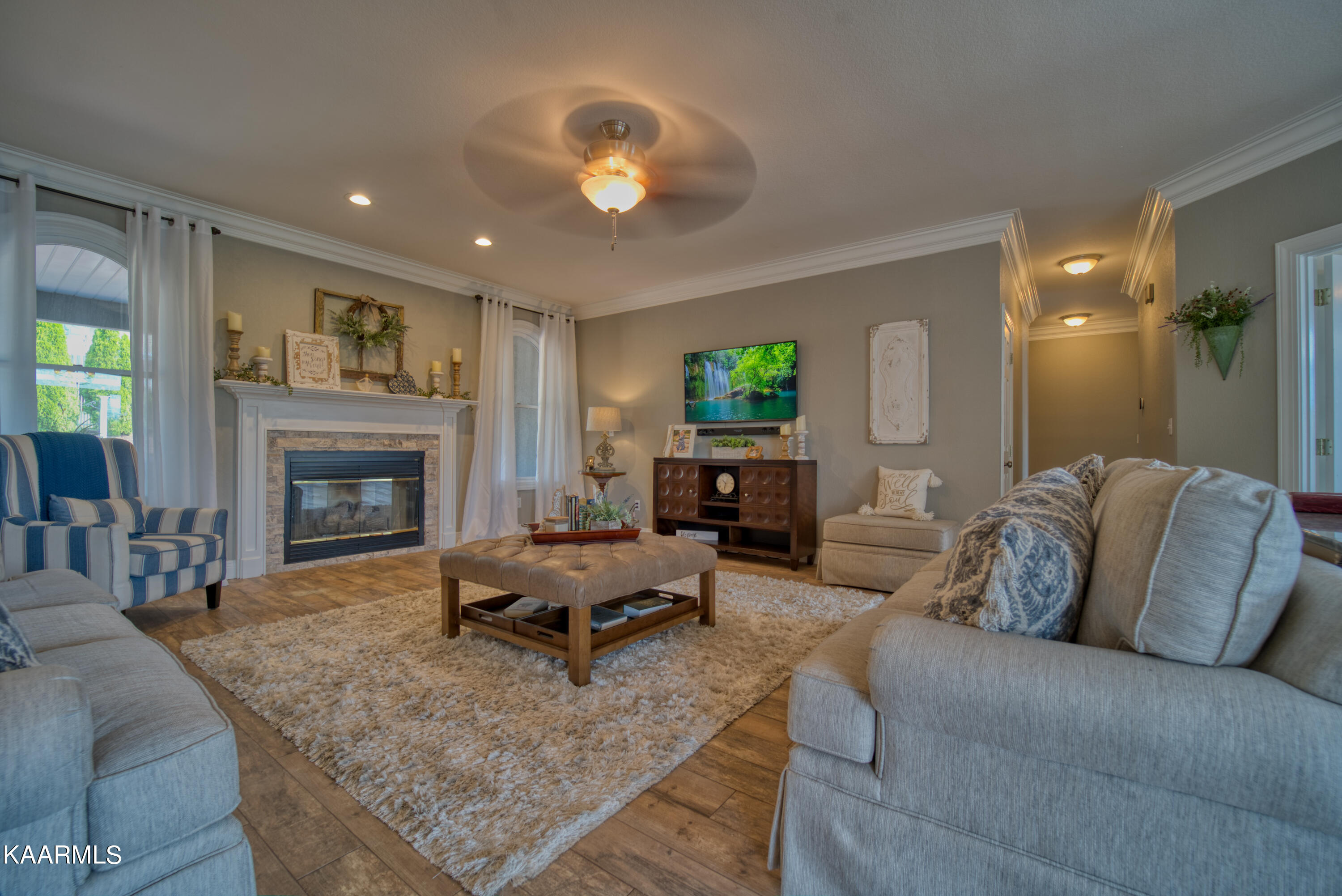 863 Jessica Lea Sevierville, TN 37862 - Photo 9 of 54 SkHDR_A7301663