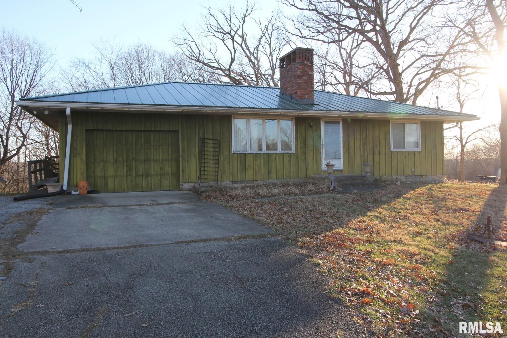 200 East Bittersweet Road Washington, IL 61571 - Photo 1 of 7 Gallery Image 1