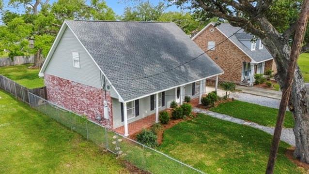 10624 Carthage Street River Ridge, LA 70123 - Photo 3 of 27