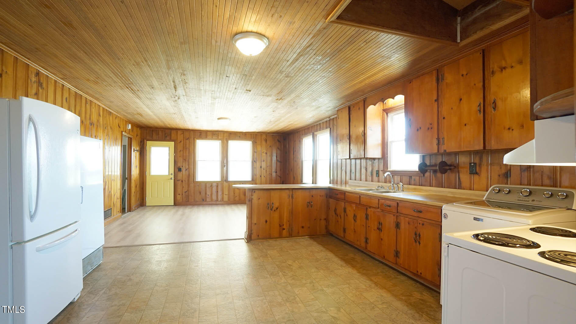 229 Cheves Road Bunn, NC 27508 - Photo 11 of 30 DSC09676