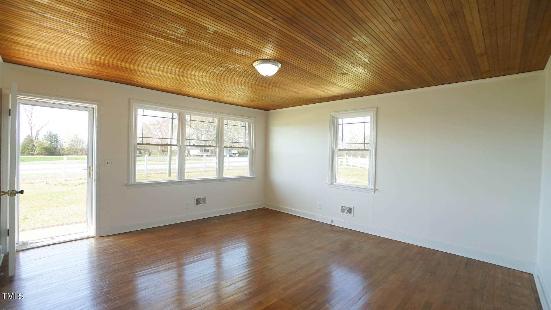 229 Cheves Road Bunn, NC 27508 - Photo 9 of 30 DSC09669