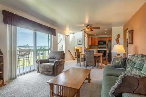 $699,000 | 117 Lake Manor Place, Unit 18, Crowley Lake, CA 93546