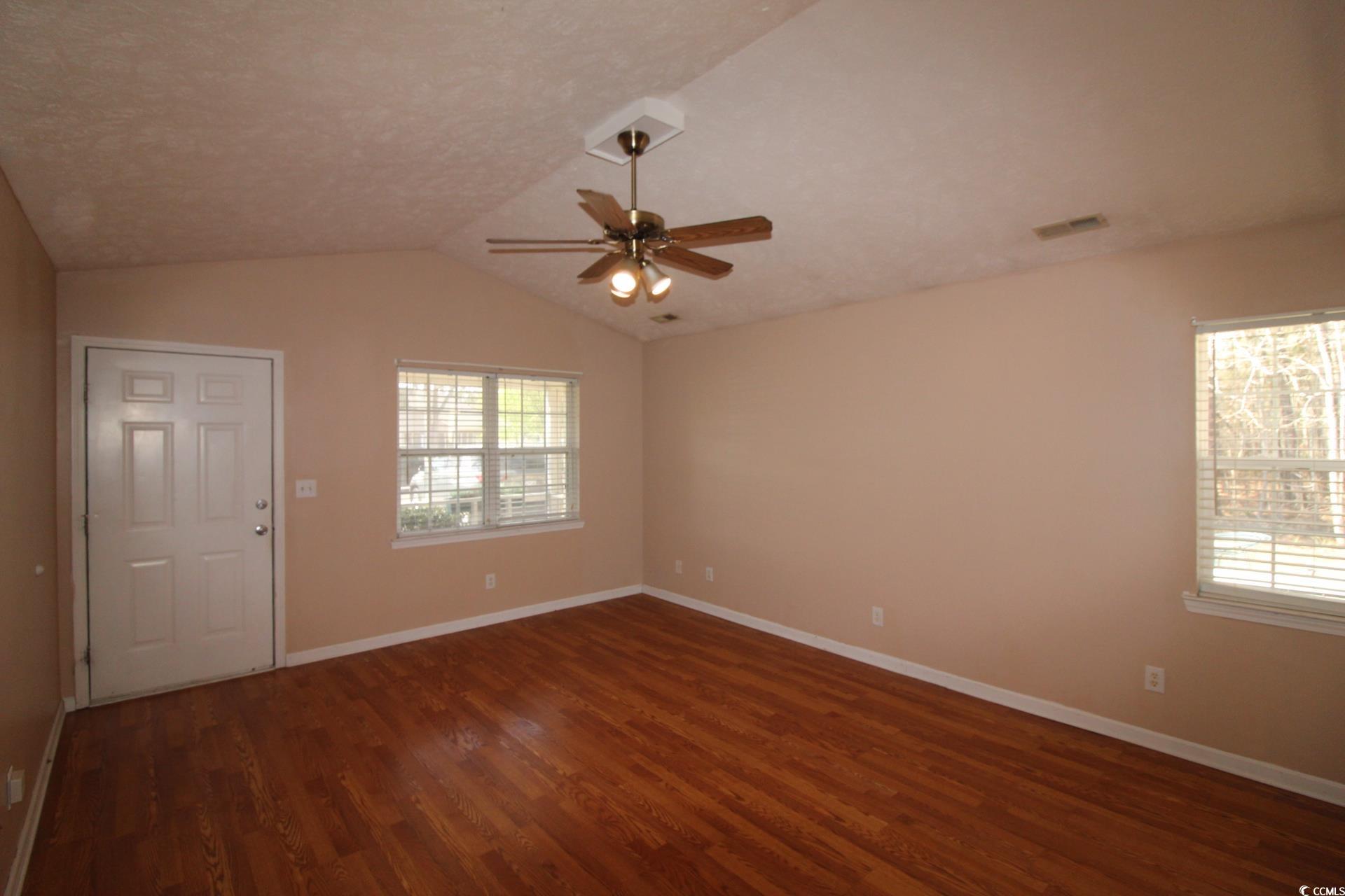 9972 Conifer Lane Murrells Inlet, SC 29576 - Photo 9 of 33 Gallery Image 9