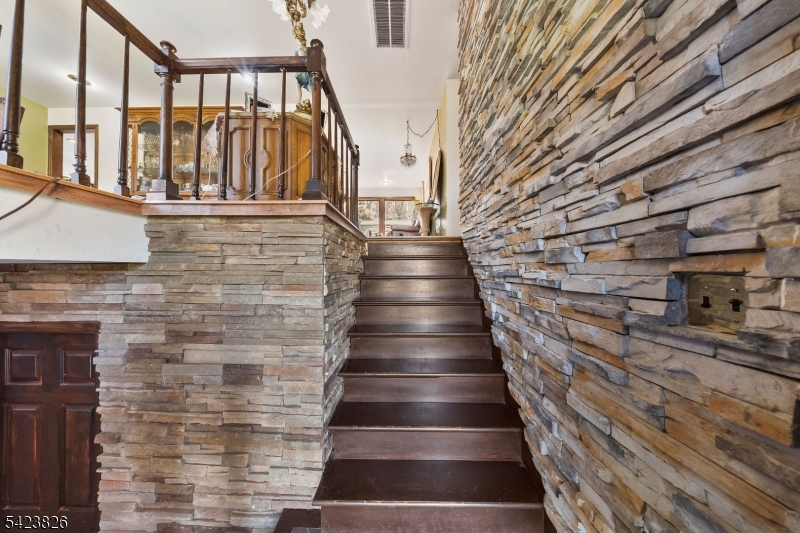 121 Doremus Road West Milford, NJ 07438 - Photo 13 of 50