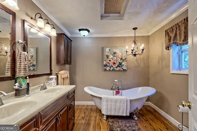 $729,900 | 108 Dodge Lane, Lakemont, GA 30552