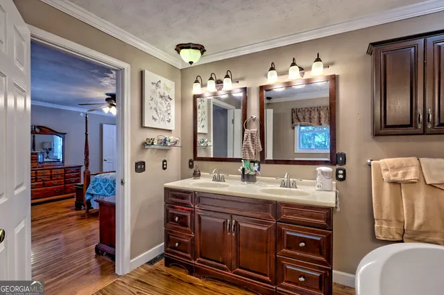 $729,900 | 108 Dodge Lane, Lakemont, GA 30552