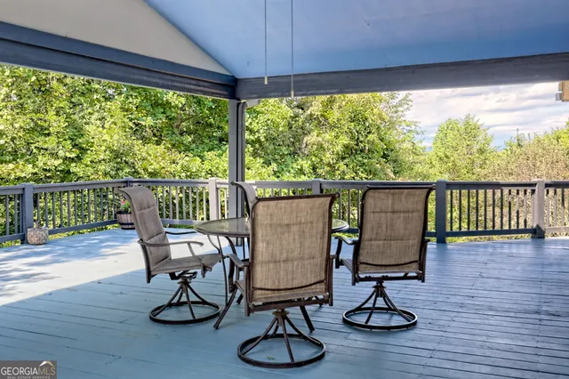 $729,900 | 108 Dodge Lane, Lakemont, GA 30552