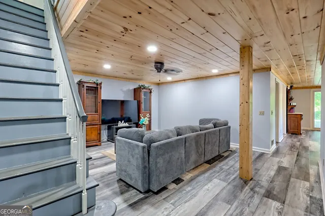 $729,900 | 108 Dodge Lane, Lakemont, GA 30552