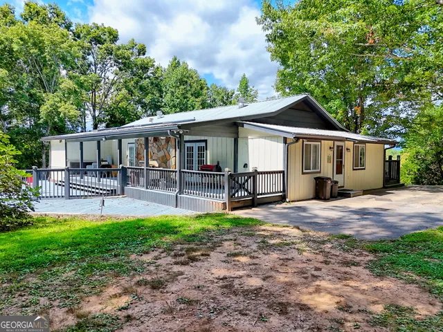 $729,900 | 108 Dodge Lane, Lakemont, GA 30552