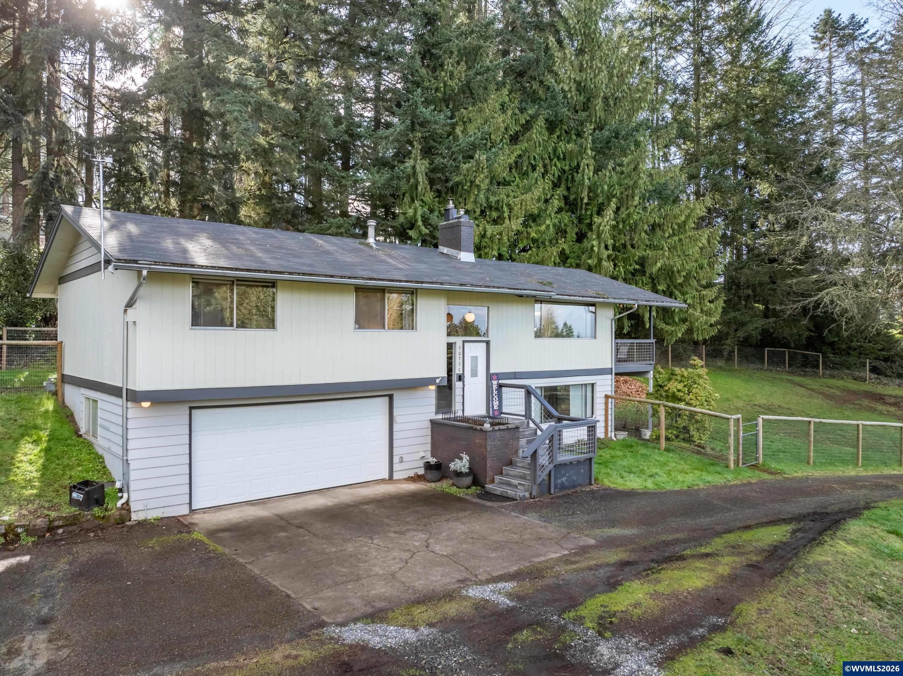30550 Rancho Road Lebanon, OR 97355 - Photo 2 of 50