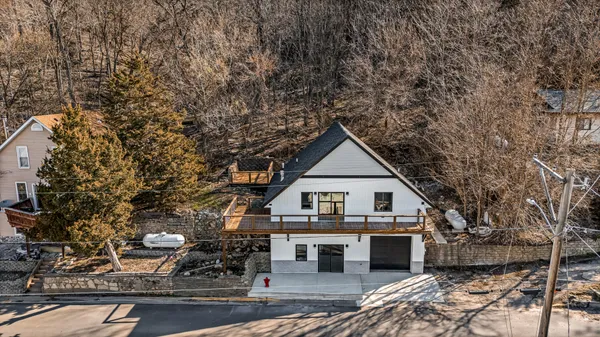 $299,900 | 180 North Hill Street, Fountain City, WI 54629