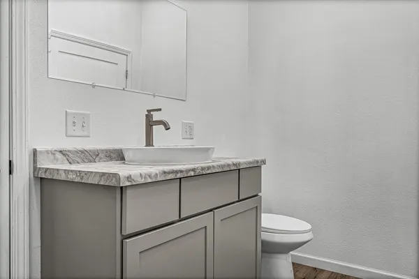 $299,900 | 180 North Hill Street, Fountain City, WI 54629