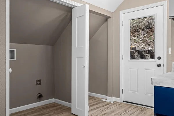 $299,900 | 180 North Hill Street, Fountain City, WI 54629