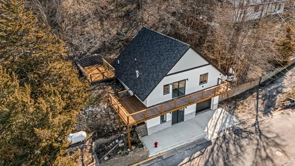 $299,900 | 180 North Hill Street, Fountain City, WI 54629