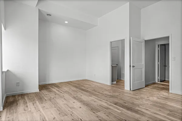 $299,900 | 180 North Hill Street, Fountain City, WI 54629