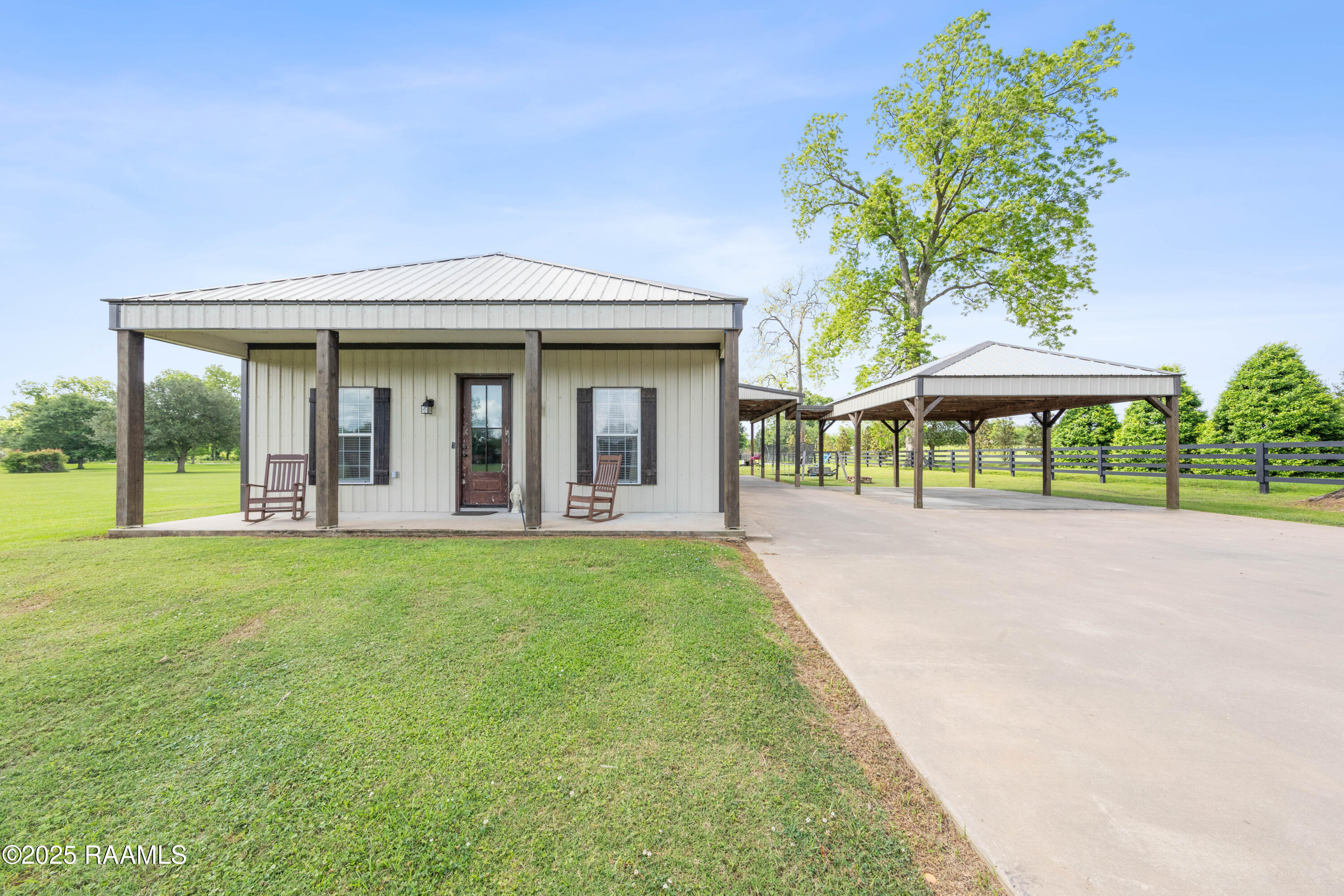 1120EButcher-5