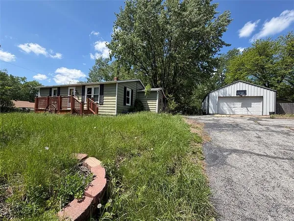 $175,000 | 232 South County Line Road, Windsor, MO 65360