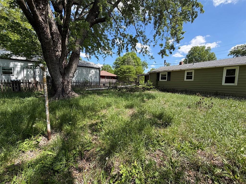 232 South County Line Road Windsor, MO 65360 - Photo 18 of 38
