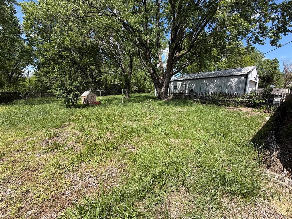 232 South County Line Road Windsor, MO 65360 - Photo 20 of 38