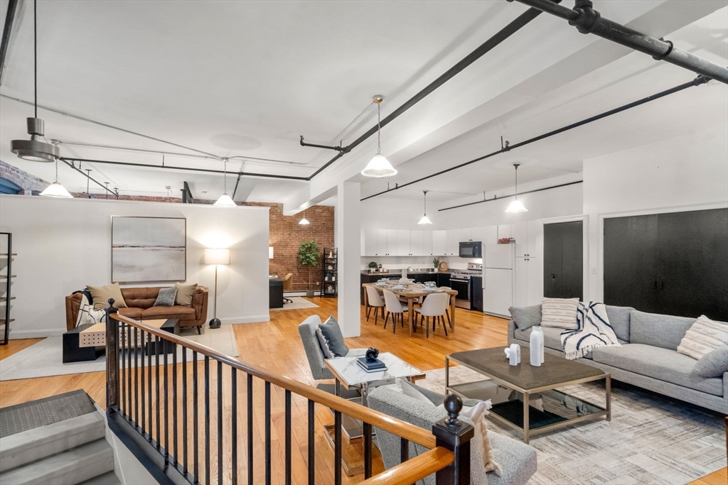 13-19 Stanhope Street, Unit 2B Boston, MA 02116 - Photo 1 of 21
