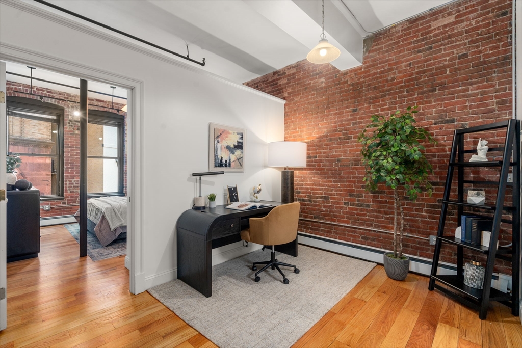 13-19 Stanhope Street, Unit 2B Boston, MA 02116 - Photo 11 of 21