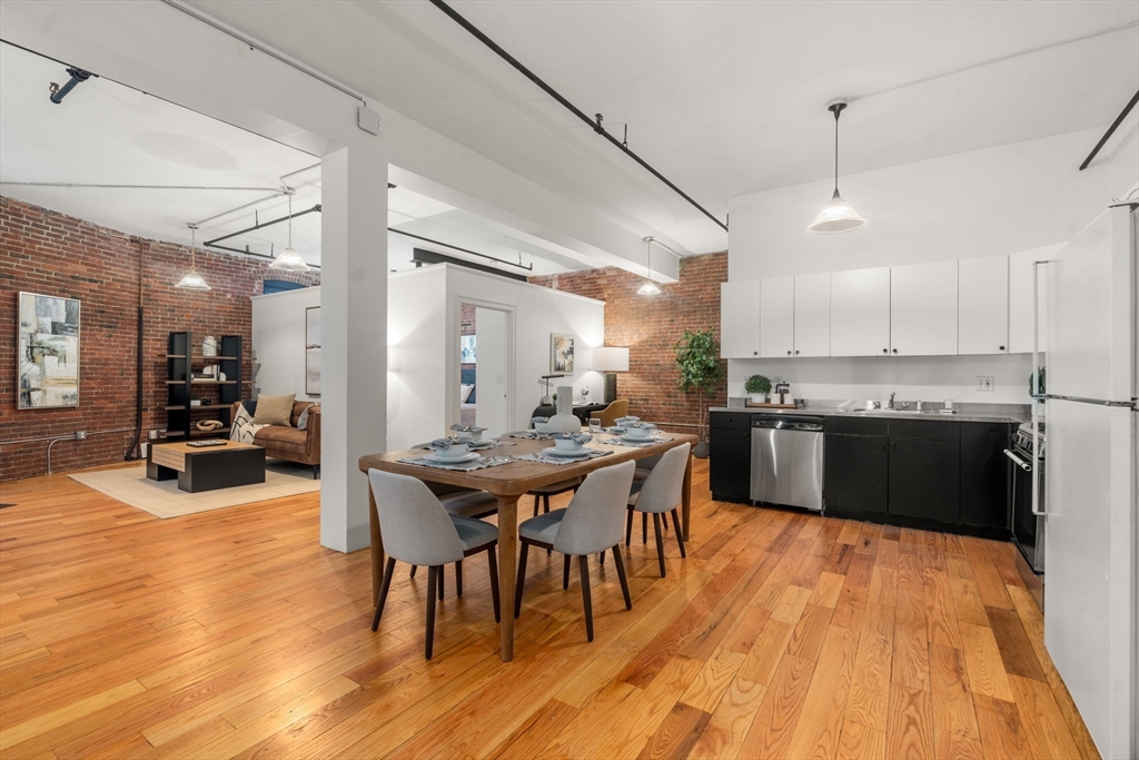 13-19 Stanhope Street, Unit 2B Boston, MA 02116 - Photo 6 of 21