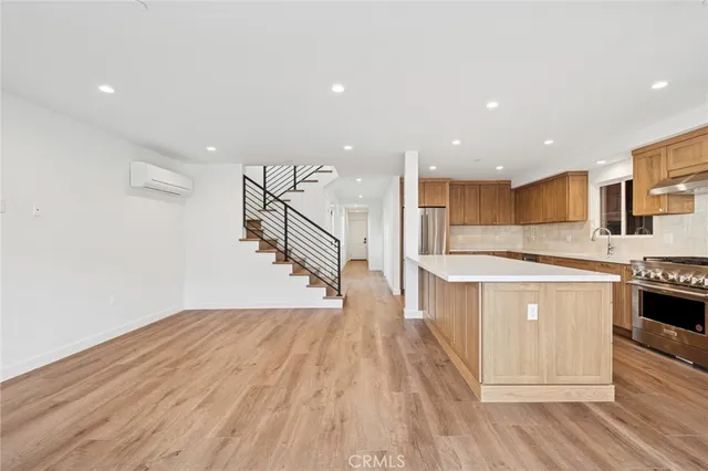 $10,000 | 212 40th Street, Newport Beach, CA 92663