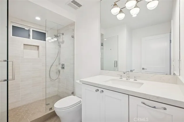 $10,000 | 212 40th Street, Newport Beach, CA 92663