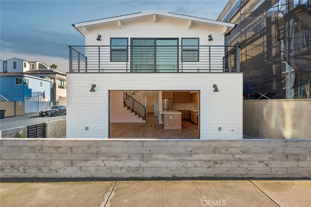 $10,000 | 212 40th Street, Newport Beach, CA 92663