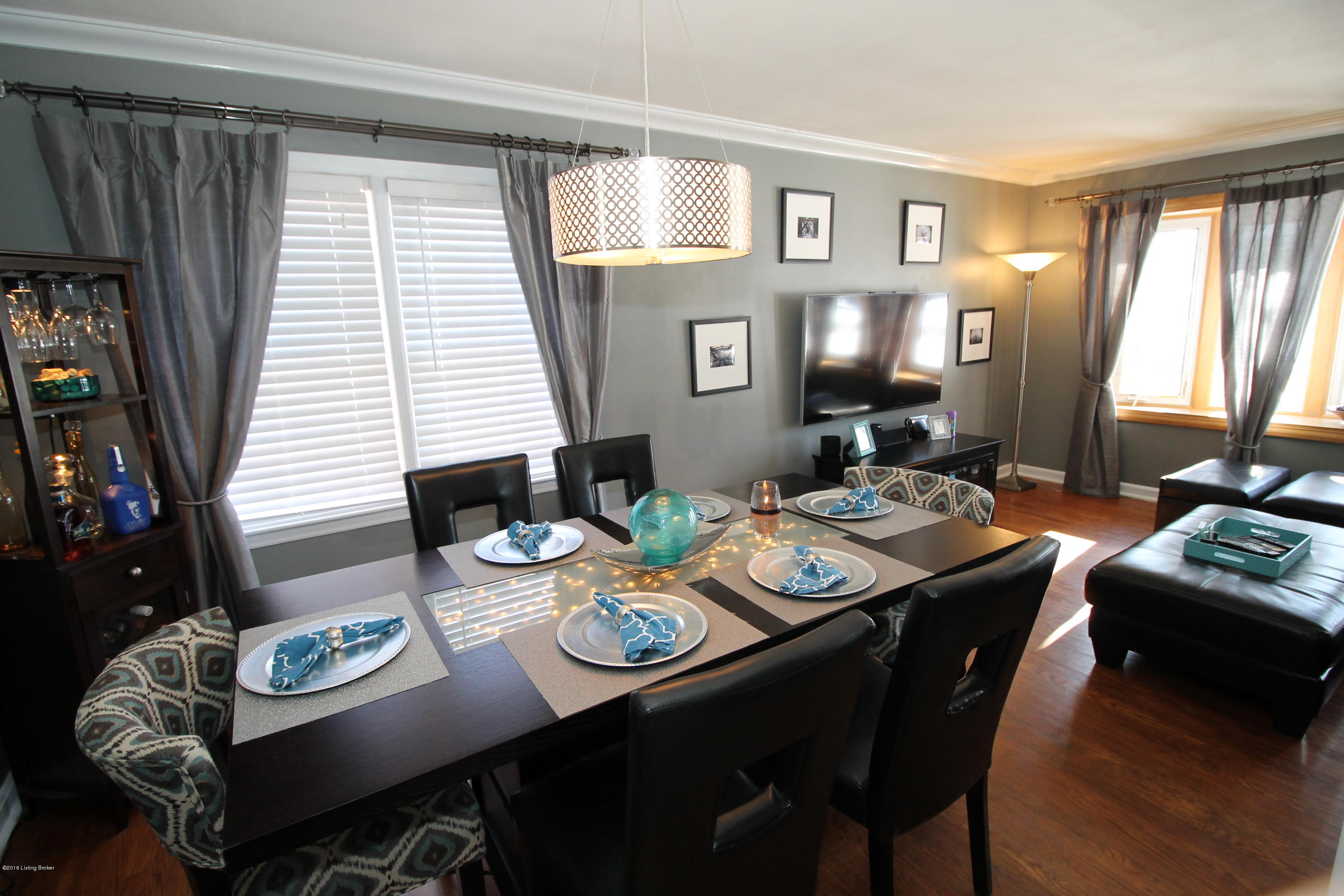 4521 Fox Run Road Louisville, KY 40207 - Photo 9 of 33 IMG_1429