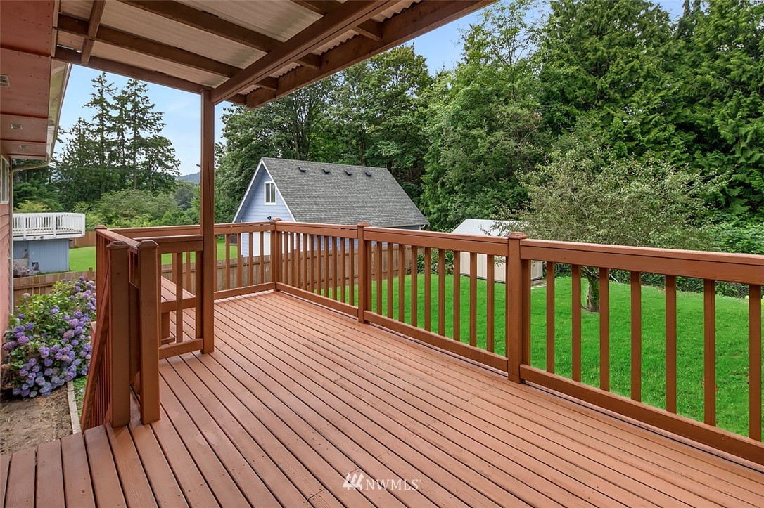 12416 169th Avenue Southeast Renton, WA 98059 - Photo 7 of 19 Gallery Image 7