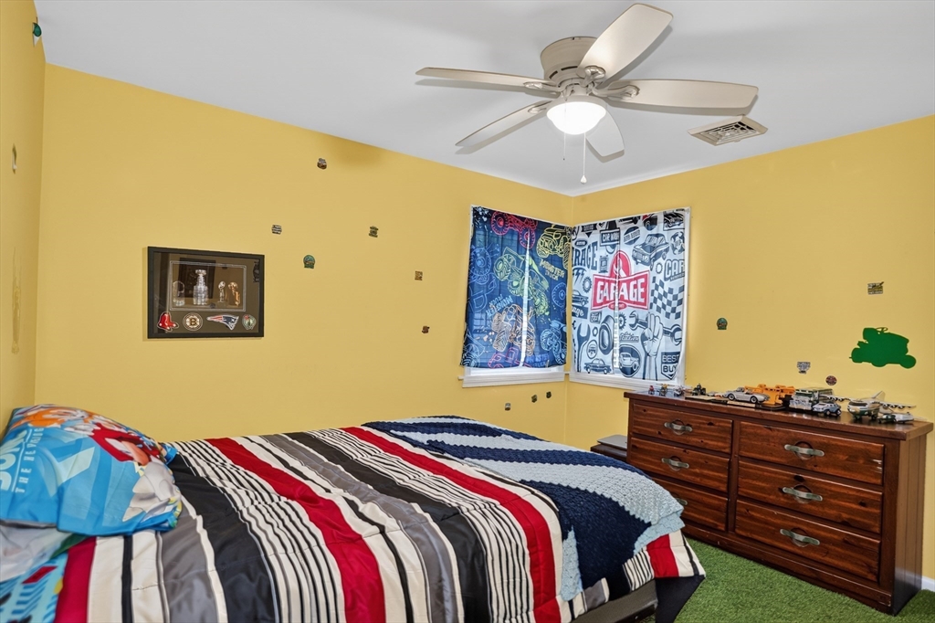 54 High Ridge Road Holden, MA 01520 - Photo 20 of 42