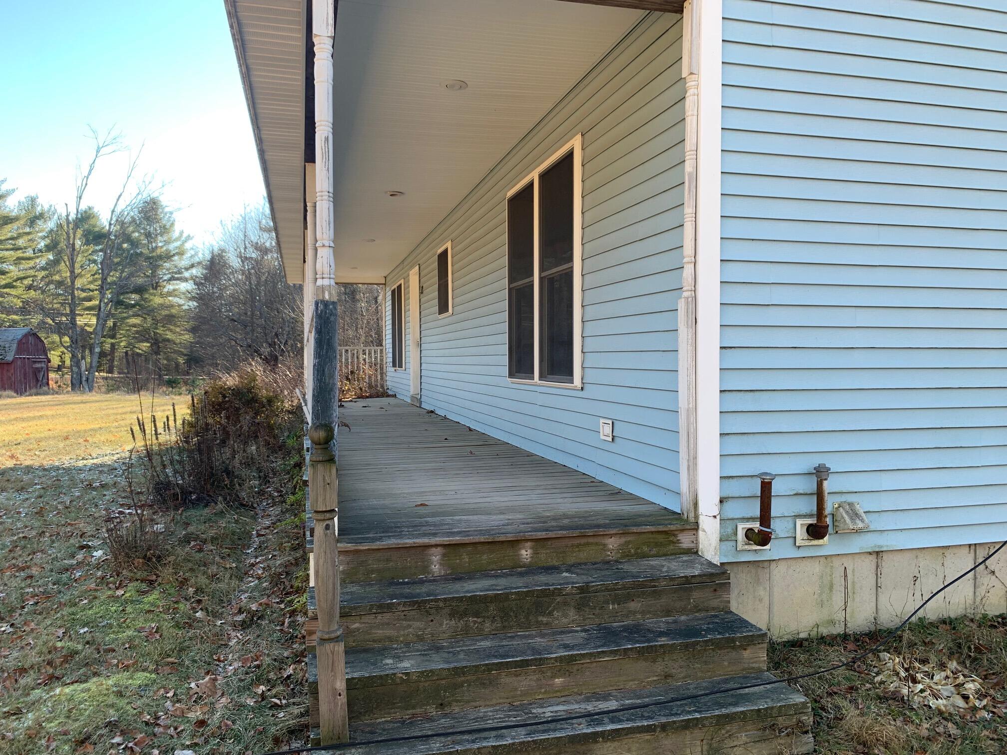 39 School House Road Oxford, ME 04270 - Photo 2 of 30 IMG_3864