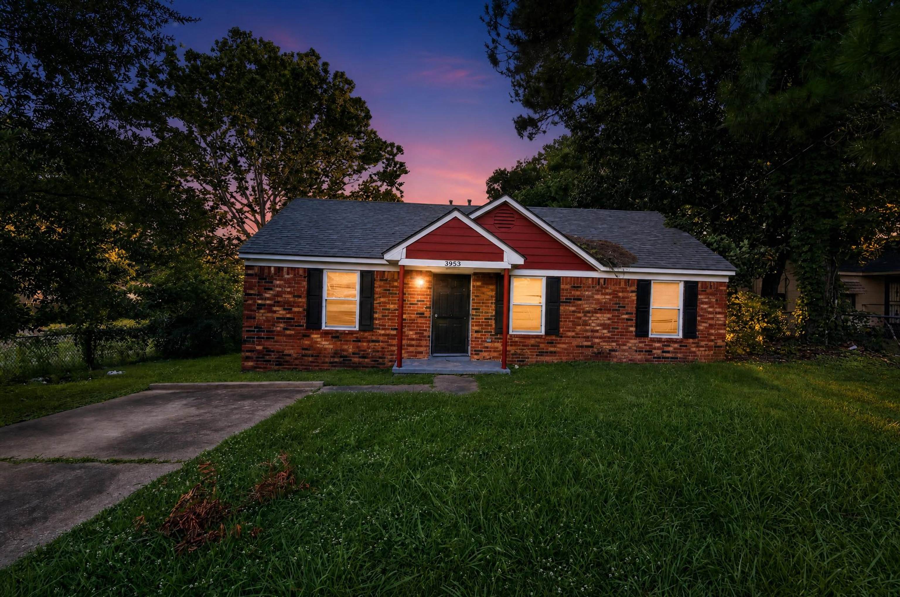 3953 McCain Road Memphis, TN 38109 - Photo 4 of 15