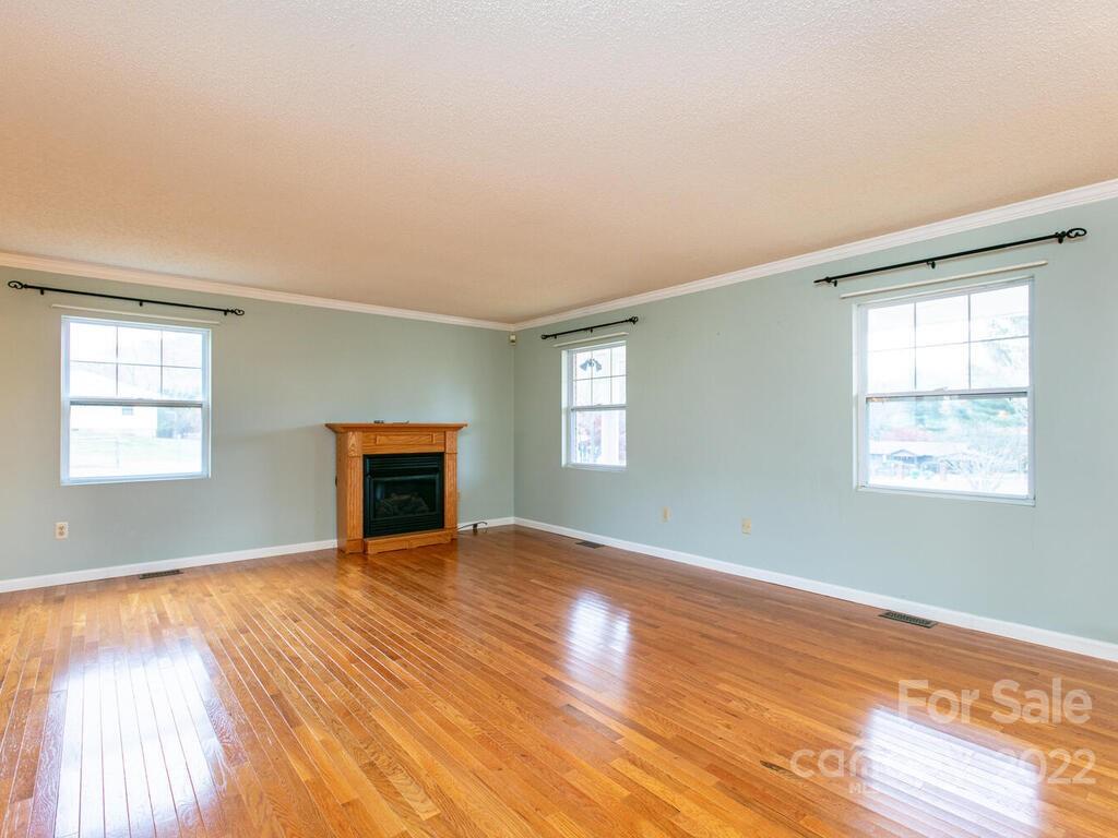 110 Moody Road Candler, NC 28715 - Photo 4 of 37 Gallery Image 4