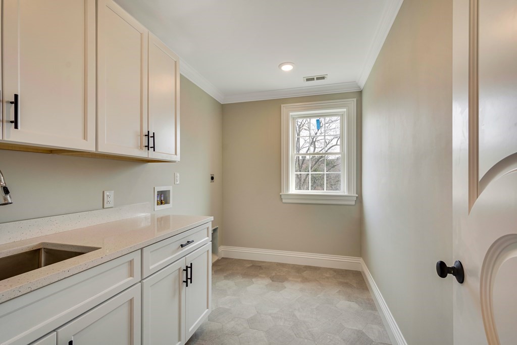 1 Crossman Road Woburn, MA 01801 - Photo 35 of 40 Gallery Image 35