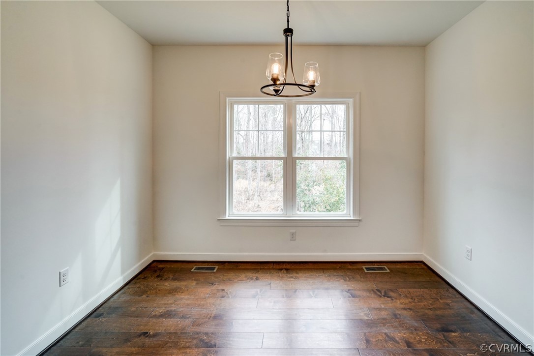 202 Edwin Circle Aylett, VA 23009 - Photo 23 of 50 Gallery Image 23