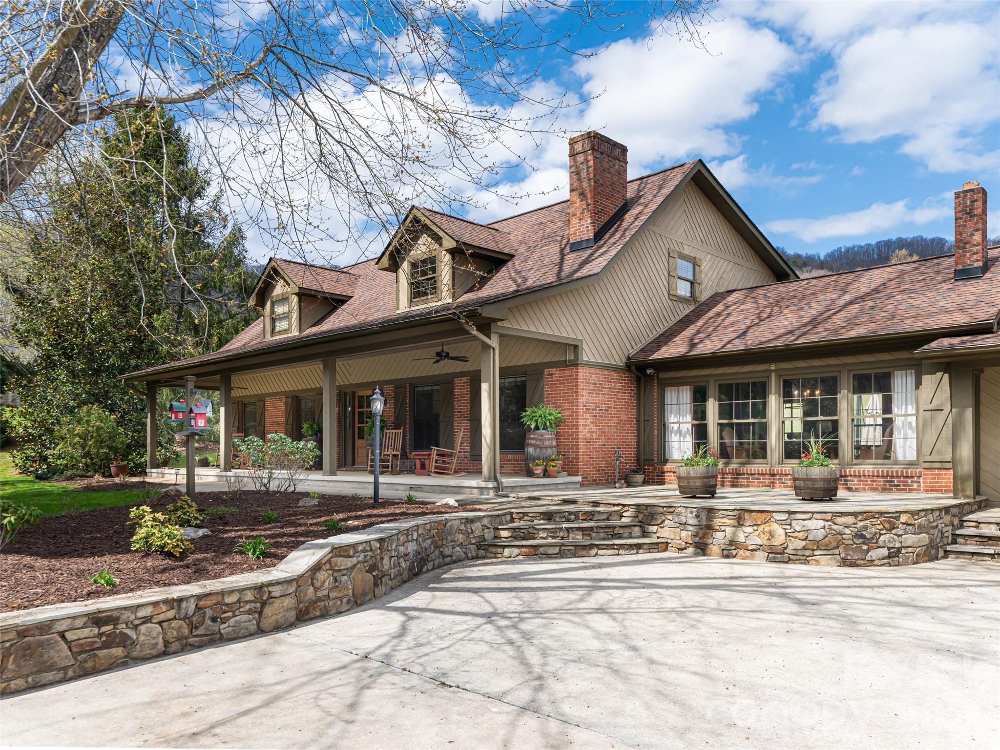 356 Curtis Creek Road Candler, NC 28715 - Photo 6 of 47